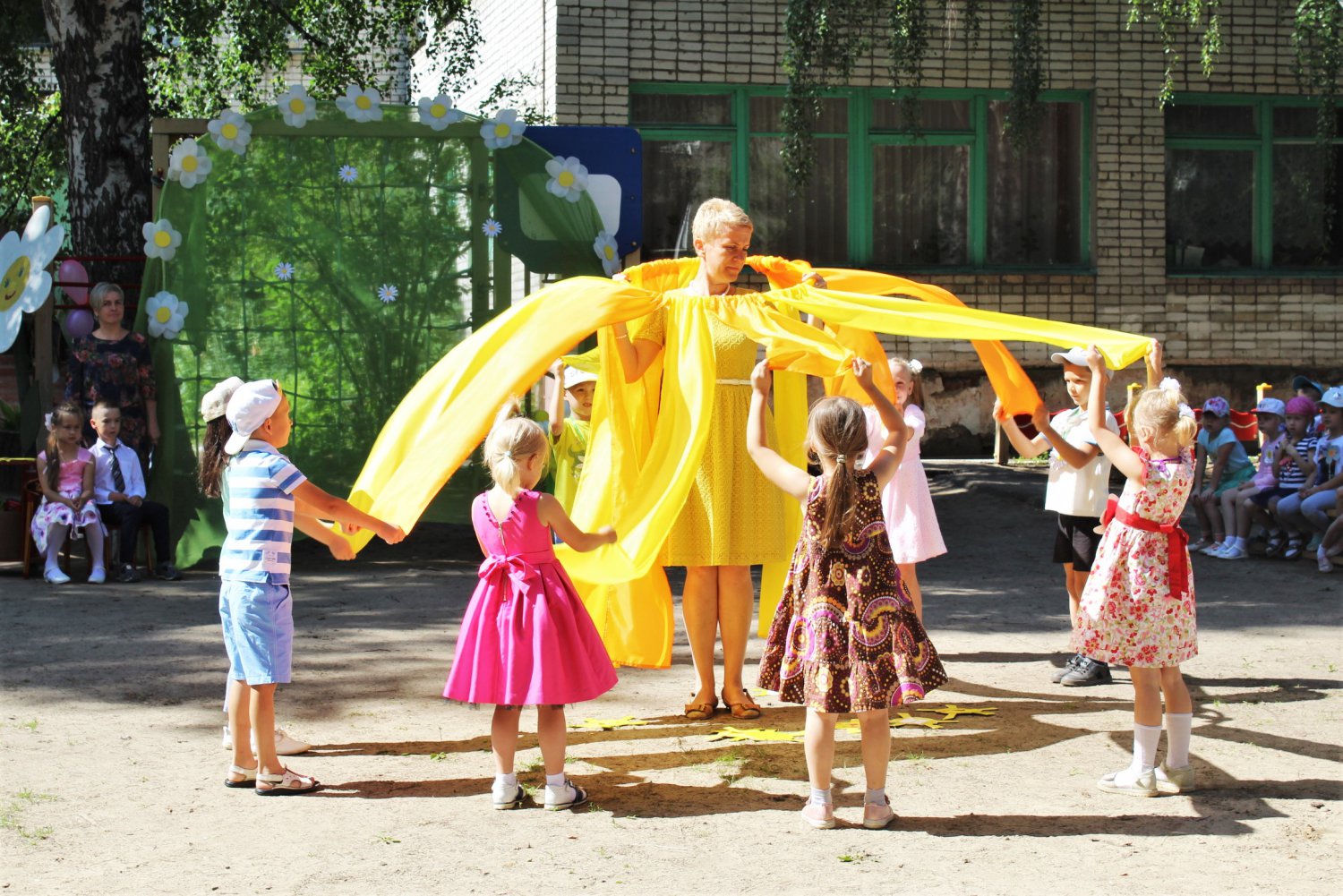 День семьи, любви и верности отпраздновали в «Сказке»